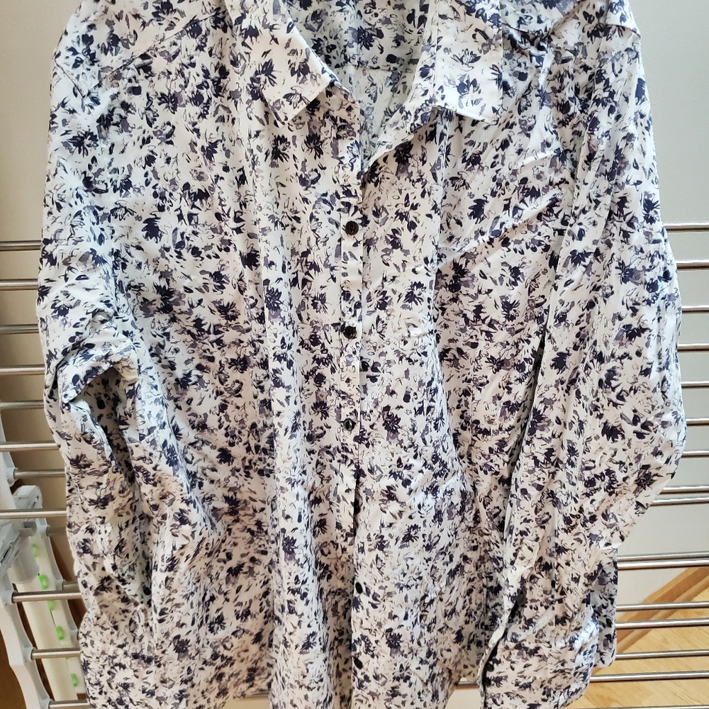 Eddie Bauer Blouse